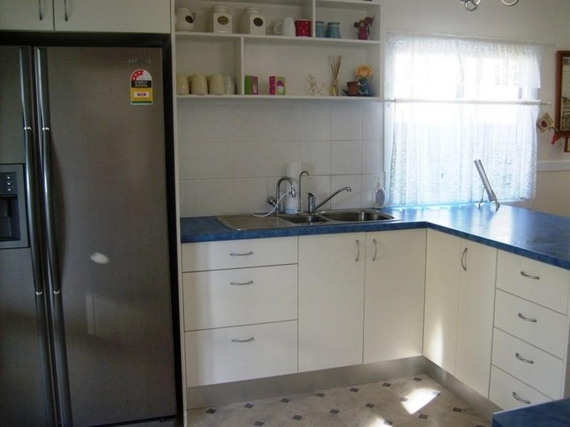 9 Elizabeth Street, St George QLD 4487