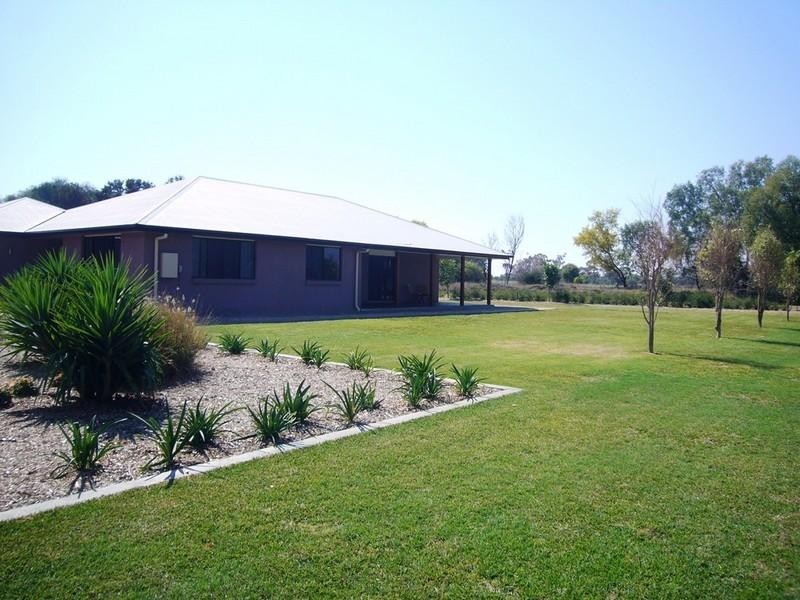 53-57 Herbert Street, St George QLD 4487
