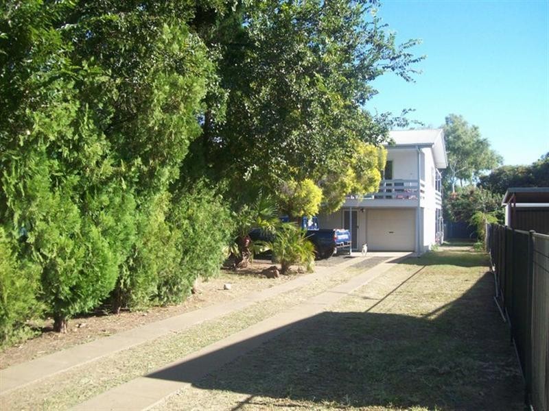 25 Alfred Street, St George QLD 4487