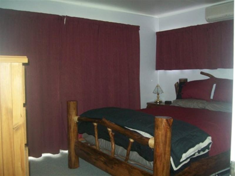 25 Alfred Street, St George QLD 4487