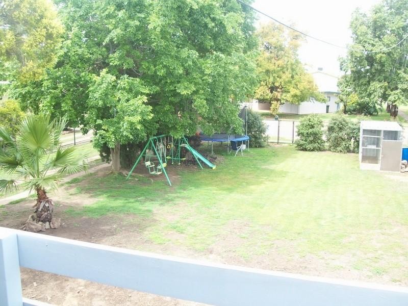 25 Alfred Street, St George QLD 4487