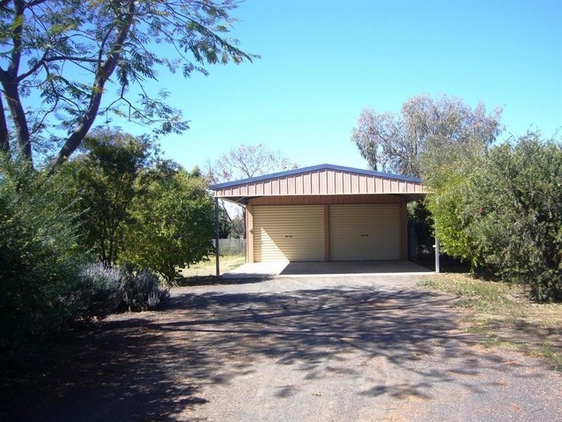 252 Alfred Street, St George QLD 4487