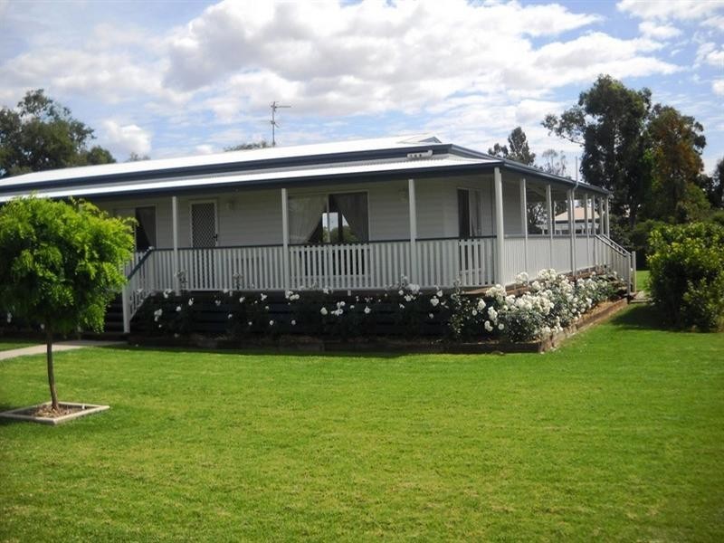 45 Herbert Street, St George QLD 4487