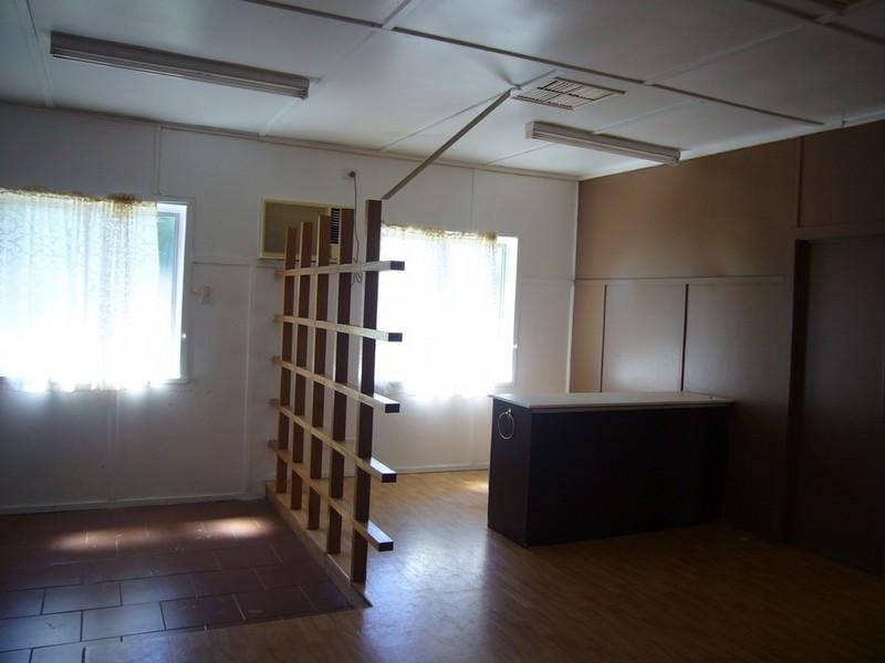 136 Victoria Street, St George QLD 4487