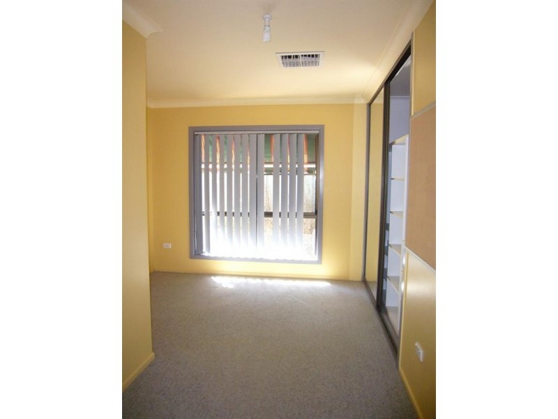 136 Victoria Street, St George QLD 4487