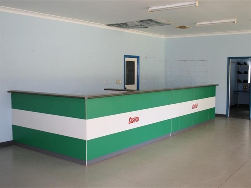 165-167 Victoria Street, St George QLD 4487
