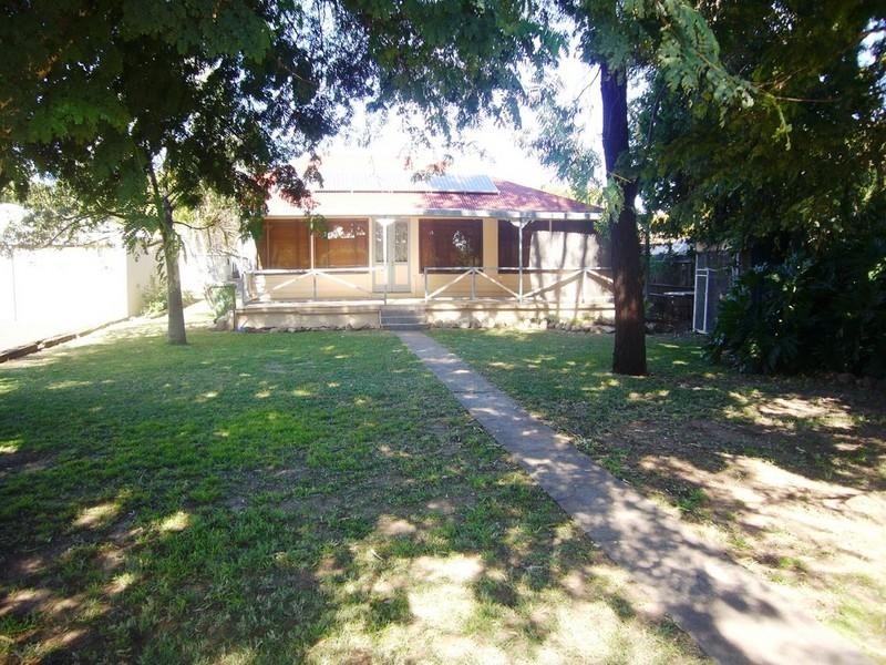 74 Alfred Street, St George QLD 4487