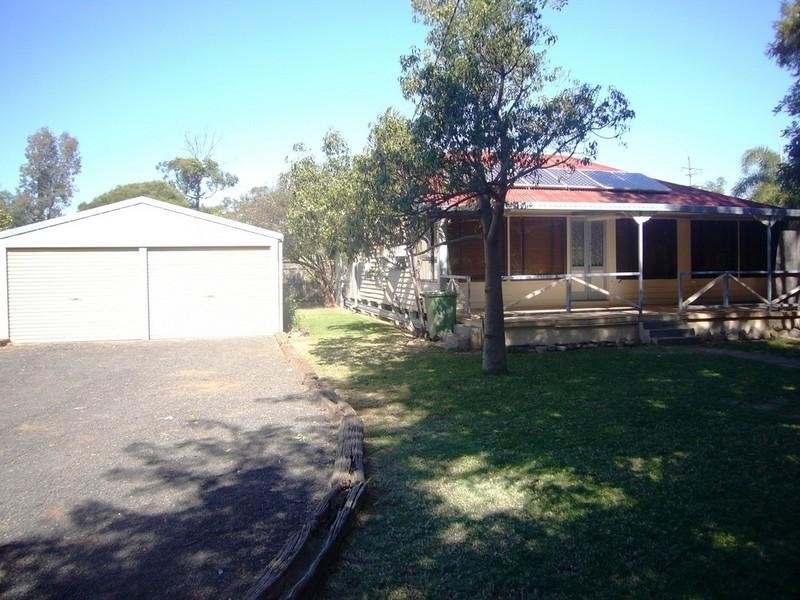 74 Alfred Street, St George QLD 4487