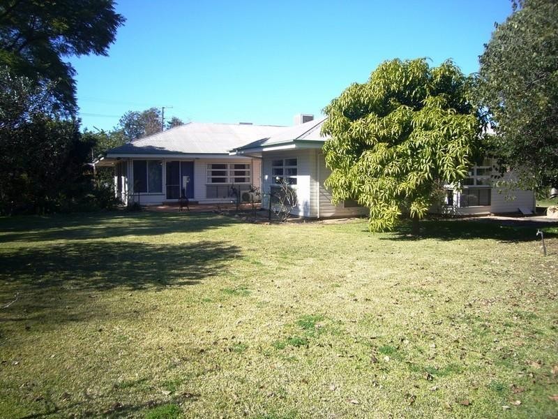 2 St Georges Terrace, St George QLD 4487