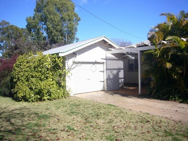 2 St Georges Terrace, St George QLD 4487