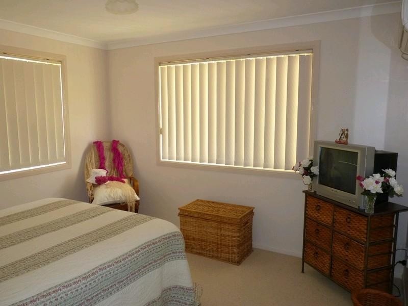 8 Elizabeth Street, St George QLD 4487