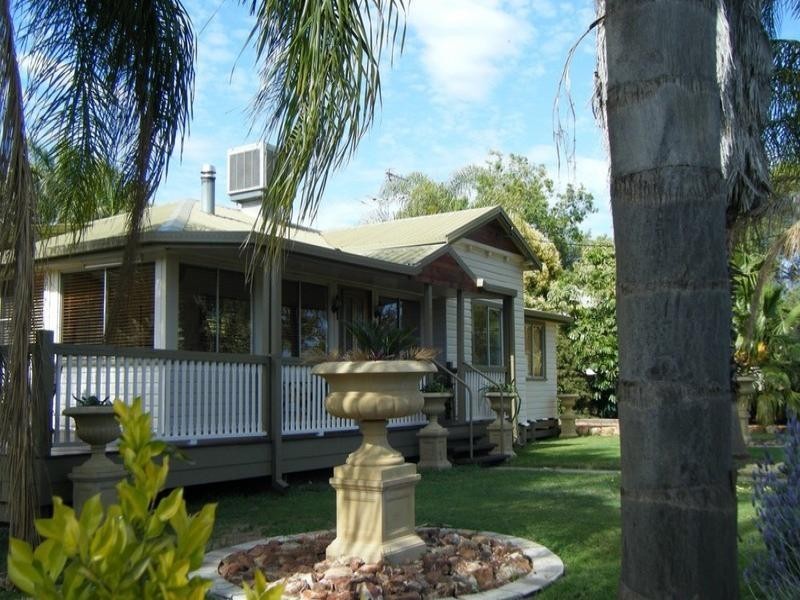 20 Victoria Street, St George QLD 4487