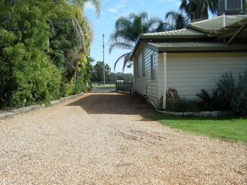 20 Victoria Street, St George QLD 4487