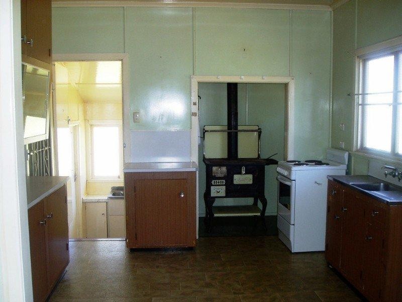 90 Alfred Street, St George QLD 4487