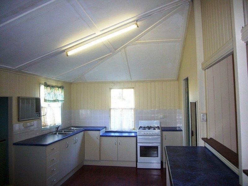 74 Alfred Street, St George QLD 4487