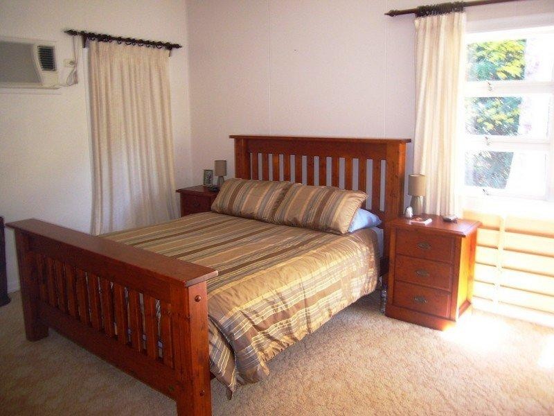 2 St Georges Terrace, St George QLD 4487