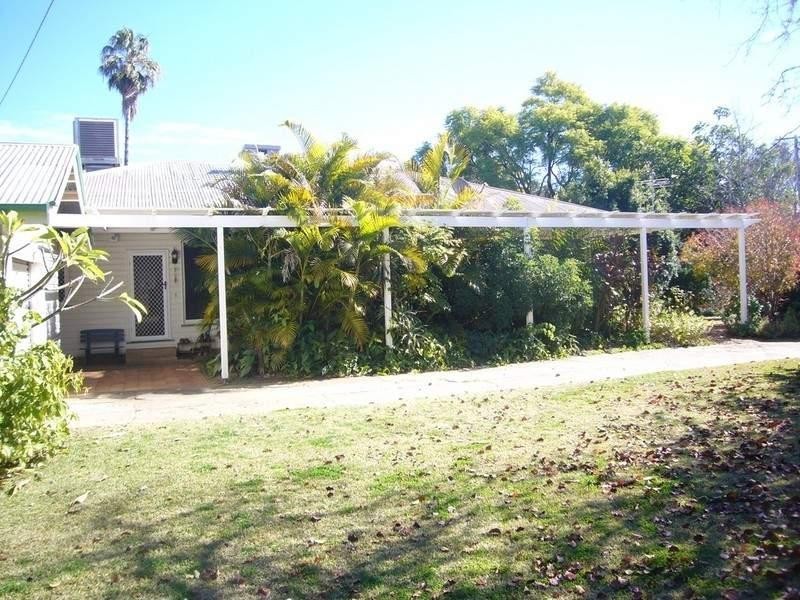 2 St Georges Terrace, St George QLD 4487