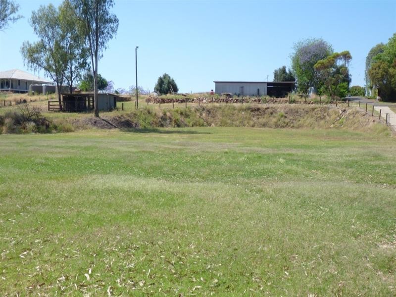 00 CARNARVON Highway, St George QLD 4487