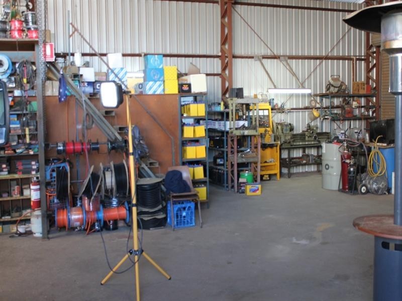 121 Victoria, St George QLD 4487