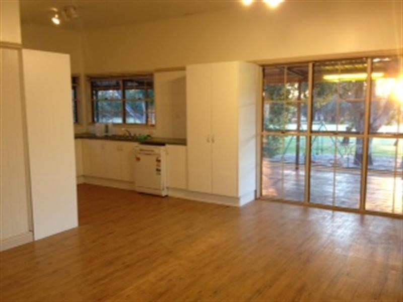 52 Albert Street, St George QLD 4487