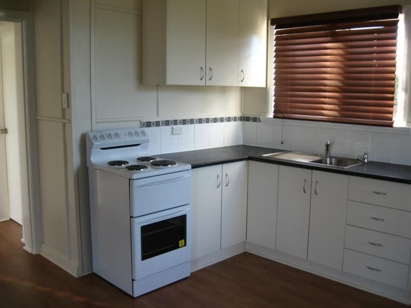 22 Wattle Drive, St George QLD 4487