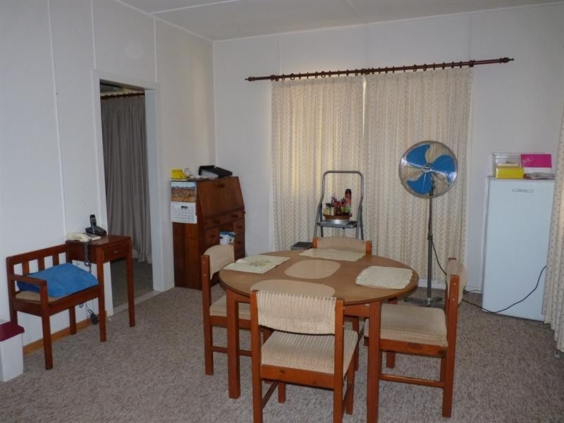 21 Weatherall Street, St George QLD 4487