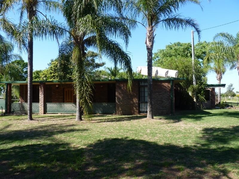 32-38 Bowen Street, St George QLD 4487