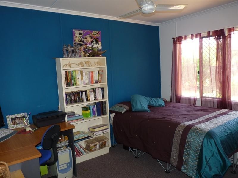 35 Kenny Lane, St George QLD 4487