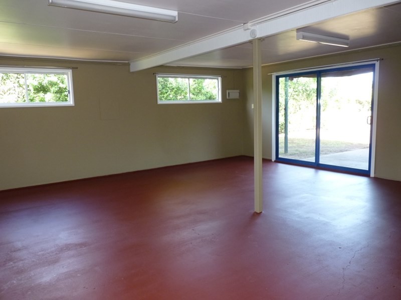 19 Andrew Street, St George QLD 4487