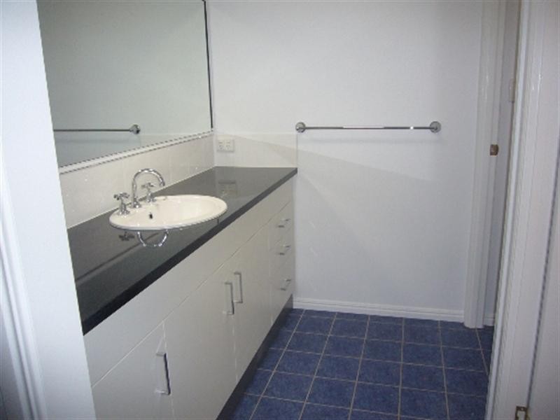 281 Alfred Street, St George QLD 4487