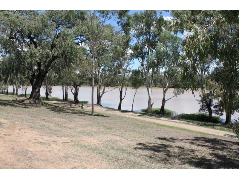 16 St Georges Terrace, St George QLD 4487