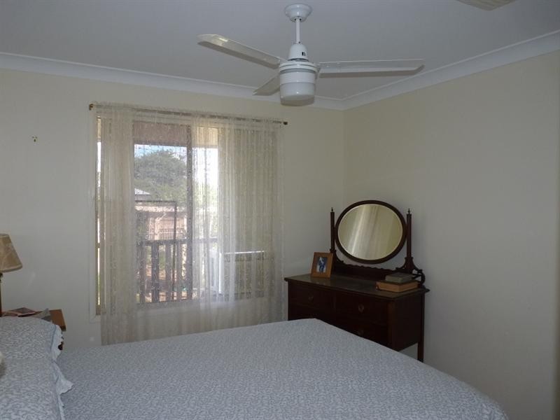 15 Taylor Street, St George QLD 4487