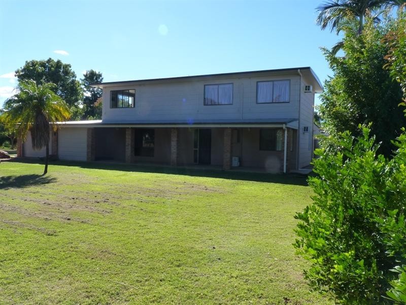 7 Robert Street, St George QLD 4487