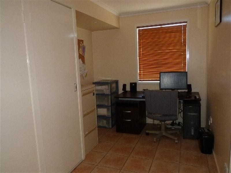 7 Robert Street, St George QLD 4487