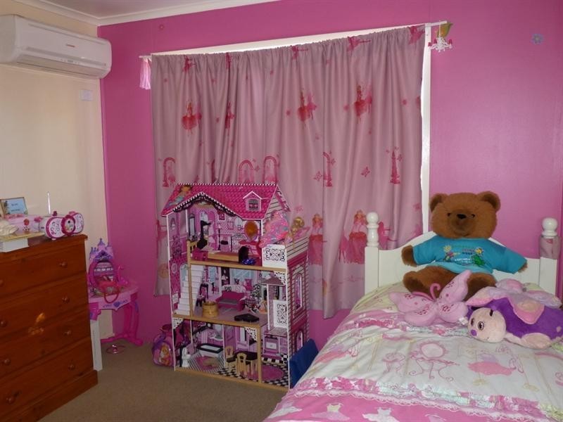 7 Robert Street, St George QLD 4487