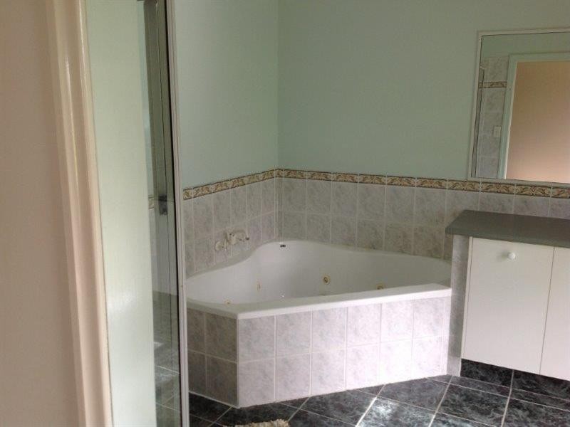 73-79 Ida Street, Dirranbandi QLD 4486