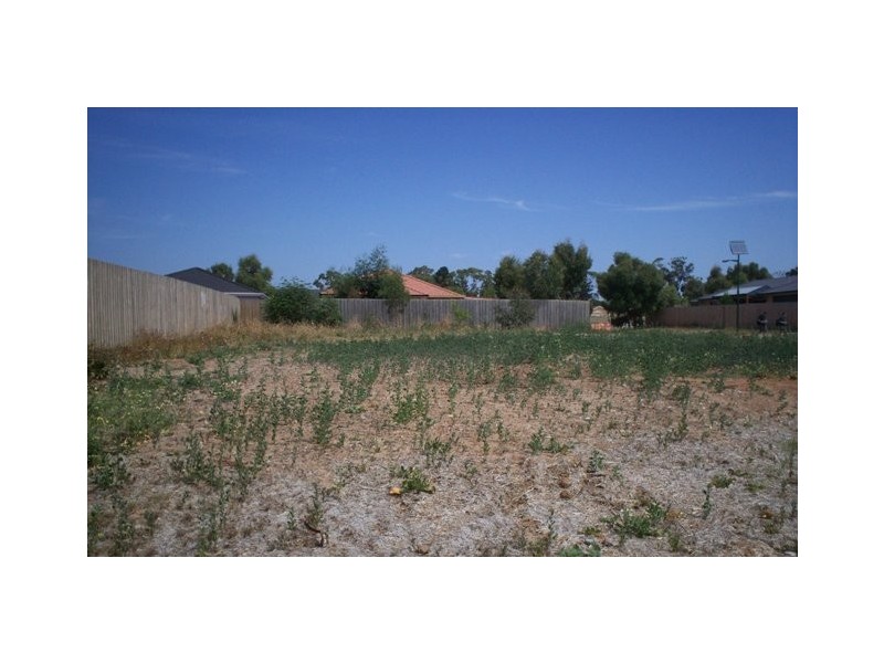 13 Lewis Street, Hastings VIC 3915