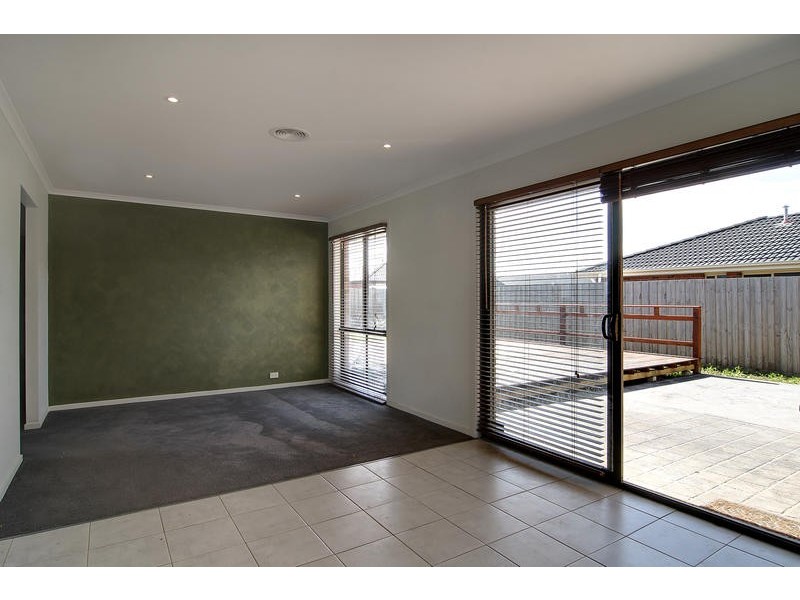 6 Kingfisher Court, Hastings VIC 3915