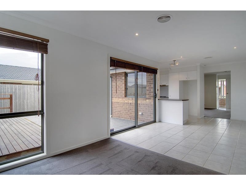6 Kingfisher Court, Hastings VIC 3915