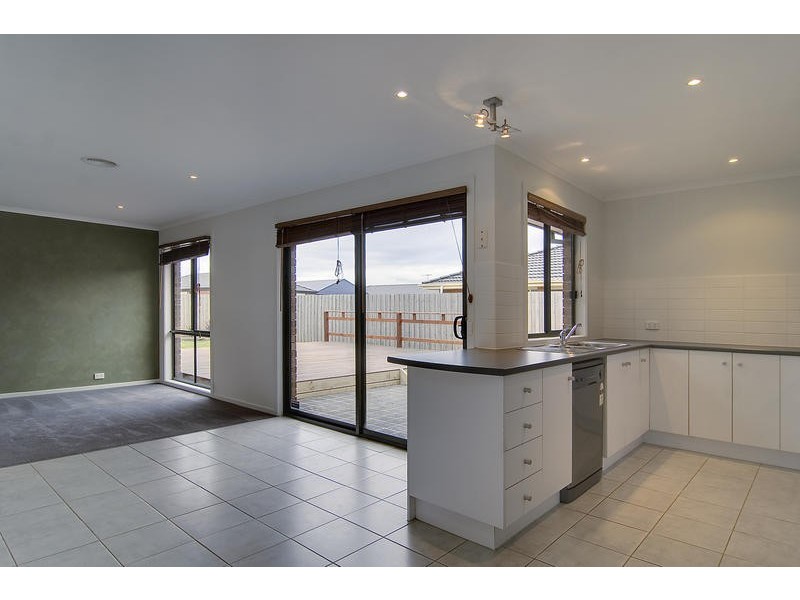 6 Kingfisher Court, Hastings VIC 3915