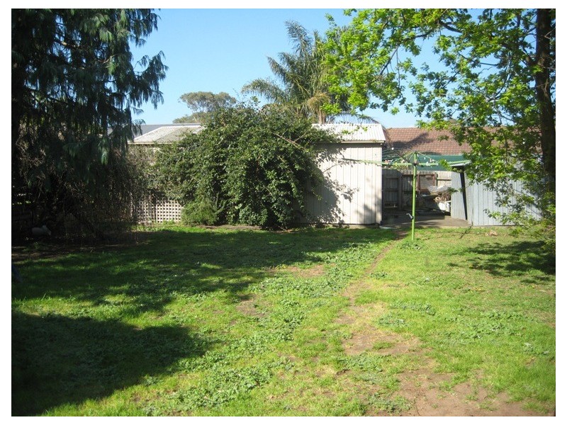 15 Railway Crescent, Hastings VIC 3915