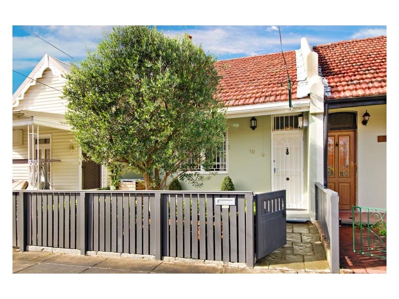 10 Lincoln Street, Dulwich Hill NSW 2203