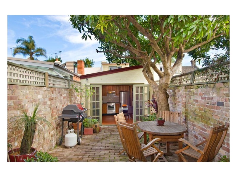 220 Edgeware Road, Newtown NSW 2042