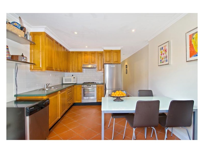 220 Edgeware Road, Newtown NSW 2042