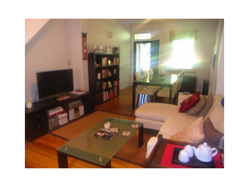 49 Lackey Street, St Peters NSW 2044