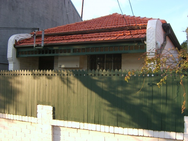 17 Sutherland Street, St Peters NSW 2044