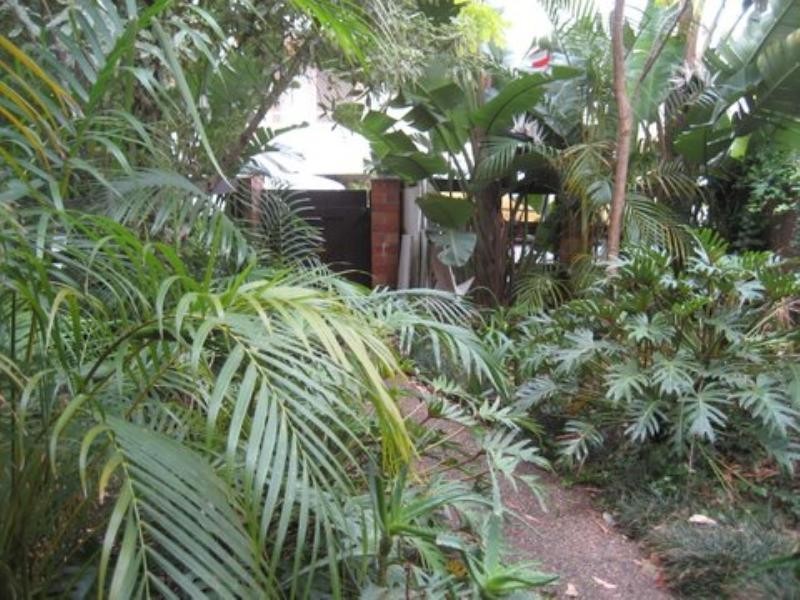 1/33 Flora Street, Erskineville NSW 2043