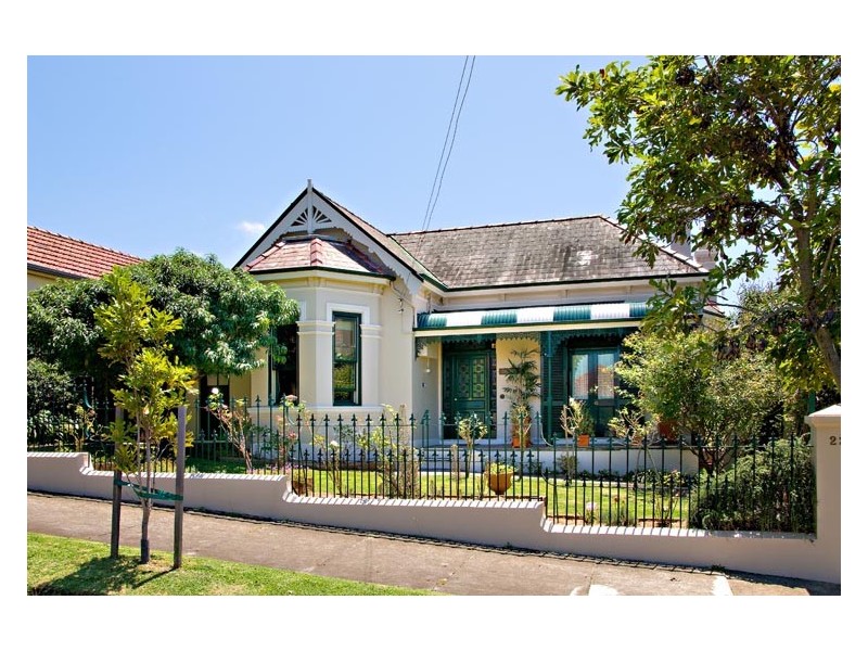 22 Temple Street, Stanmore NSW 2048