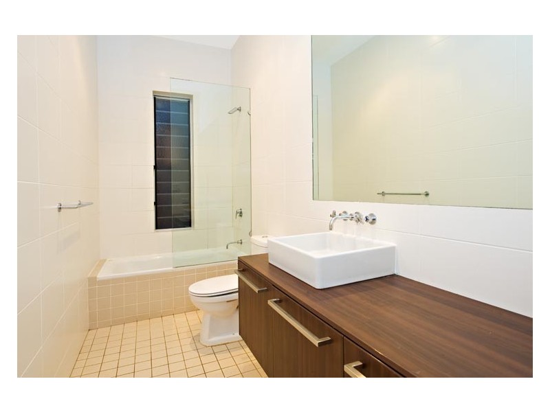 38 Kingston Road, Camperdown NSW 2050