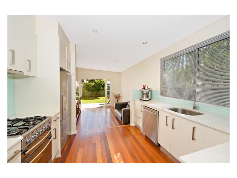 19 Brown Street, St Peters NSW 2044